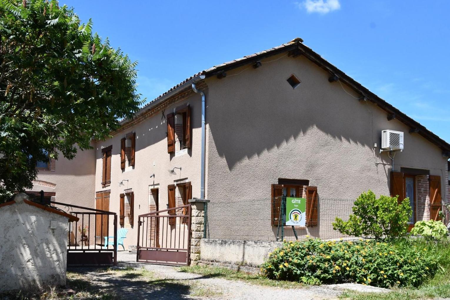 Gite De Tarou Labastide-de-Levis Bagian luar foto